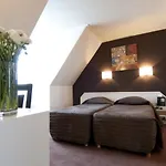 Almarine Eiffel Hotel&spa By Malone