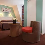 Almarine Eiffel Hotel&spa By Malone Hotel