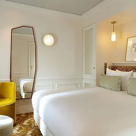 Hotel Almarine Eiffel & By Malone 4*