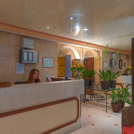De L'alma By Malone 3* Paris