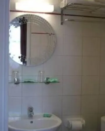 Hotel Almarine Eiffel By Malone Paris