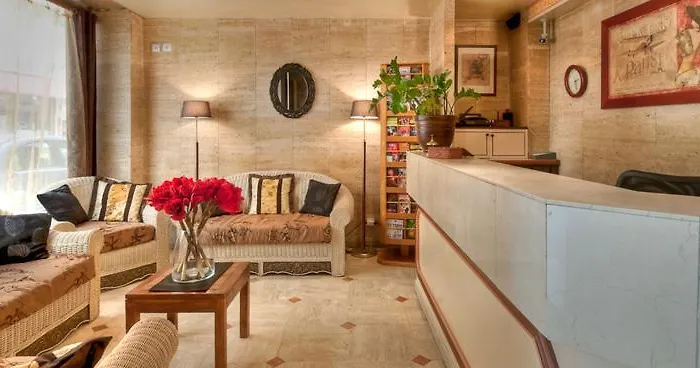 Hotel Almarine Eiffel & By Malone Paris