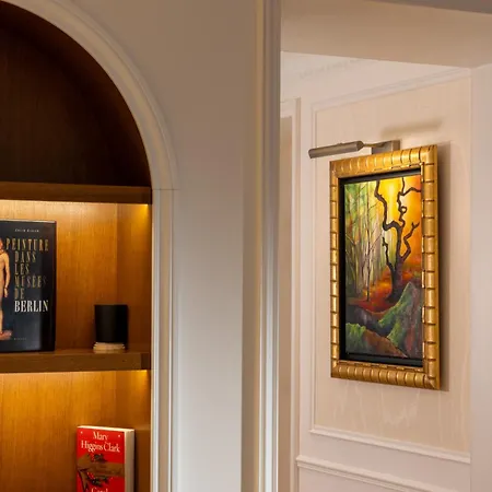 Almarine Eiffel Hotel&spa By Malone Hotel