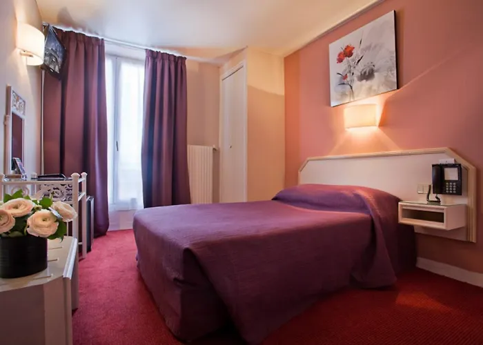 Almarine Eiffel Hotel&spa By Malone Paris