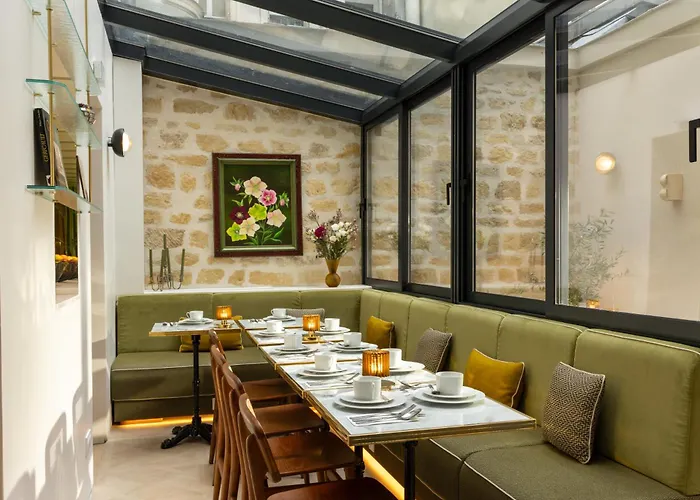 Almarine Eiffel Hotel&spa By Malone
