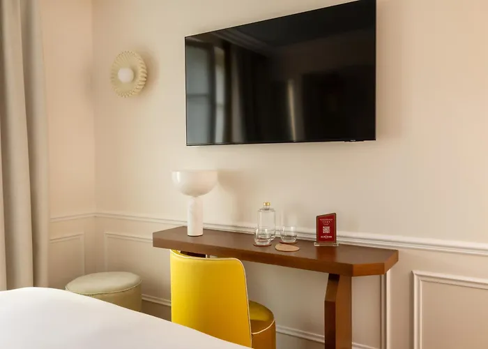 Almarine Eiffel Hotel&spa By Malone Hotel Paris