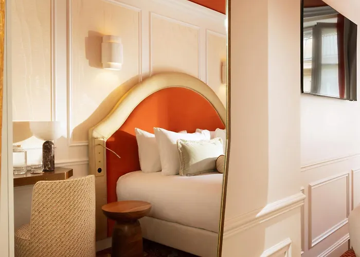 Hotel Almarine Eiffel Hotel&spa By Malone 4*