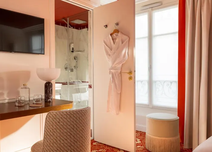 Hotel Almarine Eiffel Hotel&spa By Malone 4*