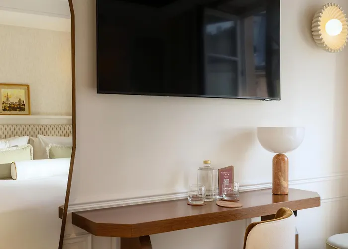 Hotel Almarine Eiffel Hotel&spa By Malone 4*