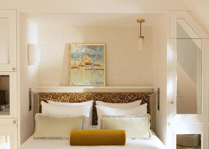 Almarine Eiffel Hotel&spa By Malone Hotel