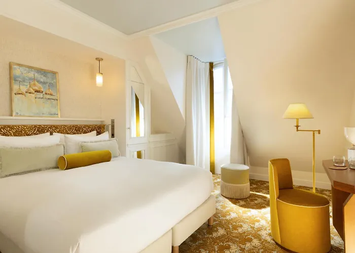 Almarine Eiffel Hotel&spa By Malone 4*