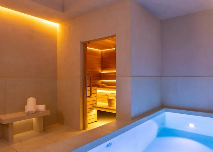 Almarine Eiffel Hotel&spa By Malone Hotel 4*